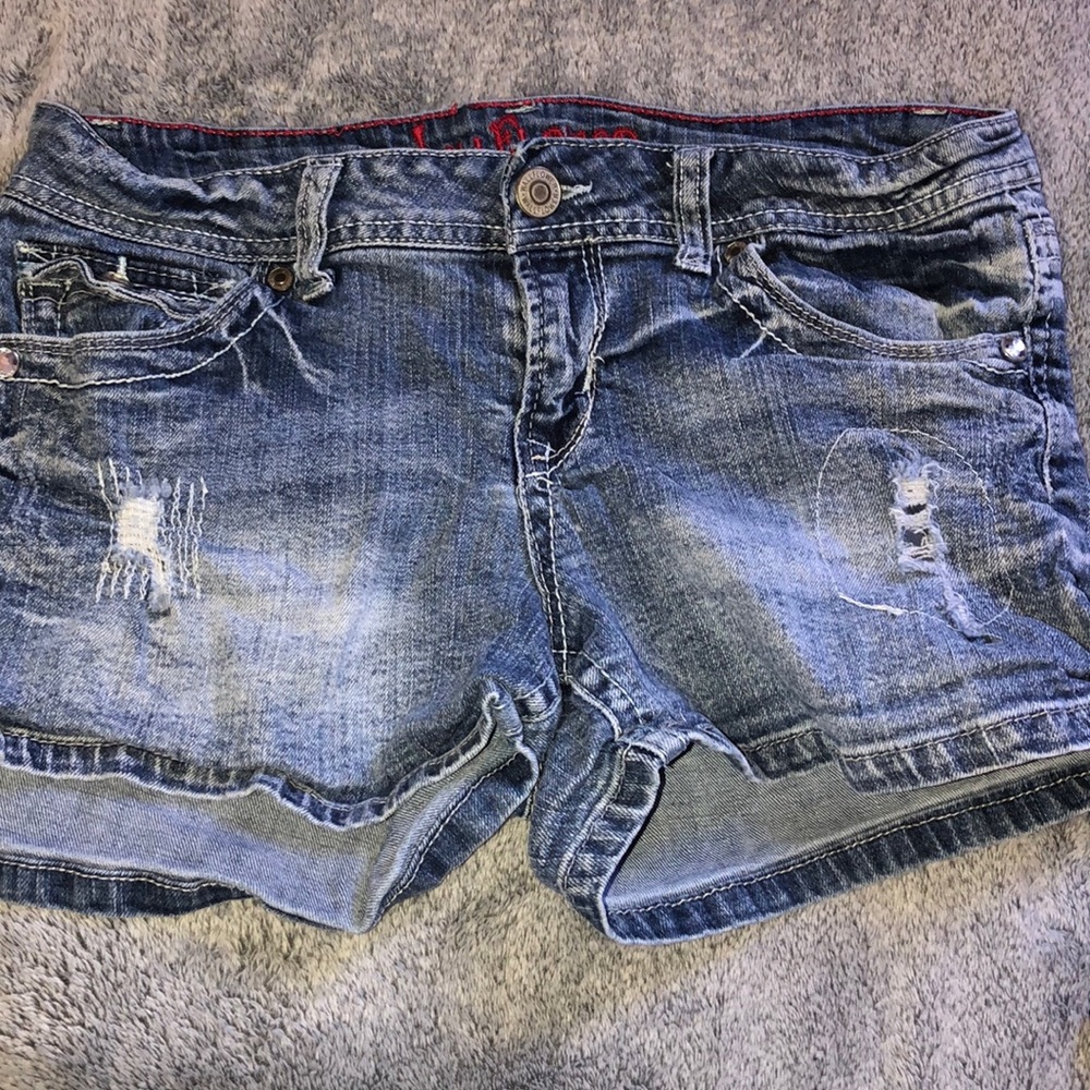 Denim Wallflower shorts, not sure on size